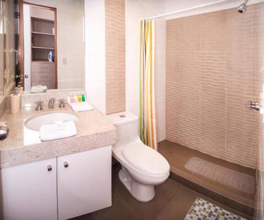 Resort Style Condo near heart of AQP - Gym Pool &amp; Netflix