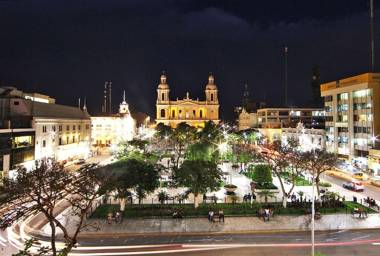 Ottavis Hotel & Café