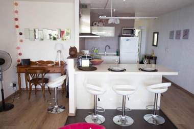 Très bel appartement 1 chambre vue Mer RES TAHIRI 1