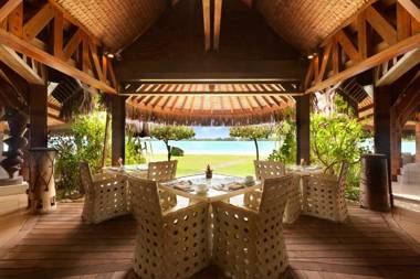 The St Regis Bora Bora Resort