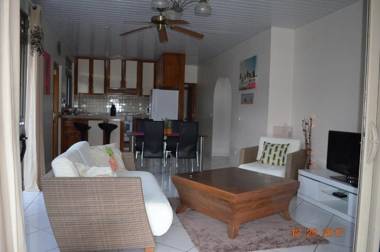 "Hanikea" Quiet & Pool Home