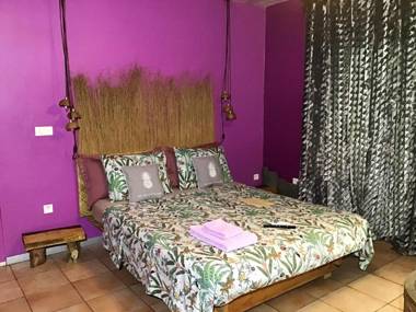 Fare Rearea à Papeete