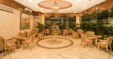 Holiday Plaza Hotel Cebu