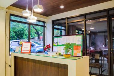 RedDoorz @ Junquera Extension Cebu