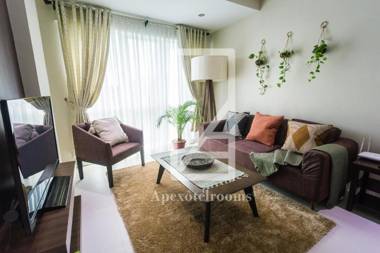 Amazing Apartment Posh Ayala Best Secure Spacious