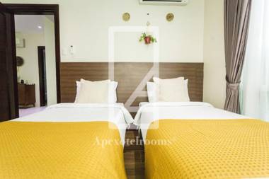 Amazing Apartment Posh Ayala Best Secure Spacious