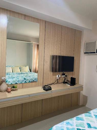 The Persimmon Studios