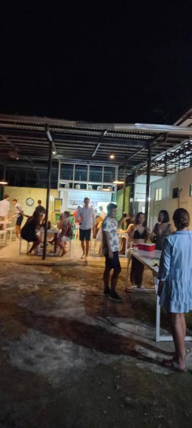 MoHo-Moalboal Hostel