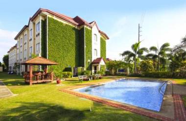 Microtel by Wyndham Batangas