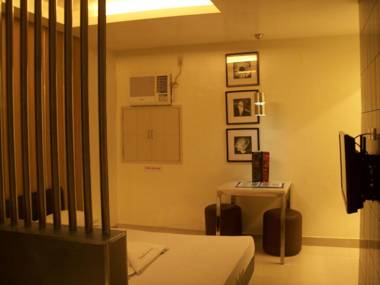 One Serenata Hotel General Trias