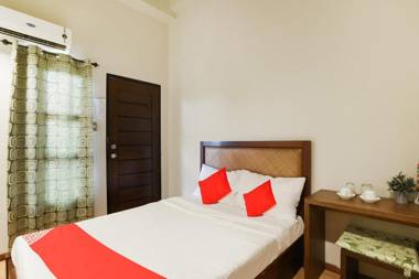 Vaccinated Staff - OYO 425 Residences By Sirc