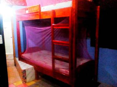 Lennon's Place Backpacker Hostel