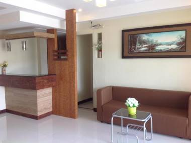 Greenfield Tourist Inn