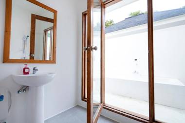 Island World Panglao