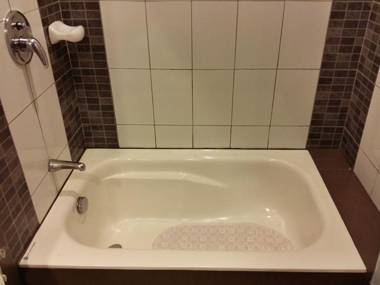 Belize Tagaytay Bed And Breakfast