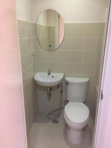 Tagaytay Staycation by Naya & Darla