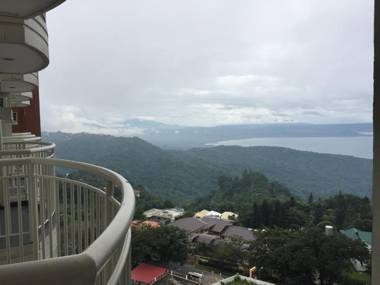 Tagaytay Staycation by Naya & Darla