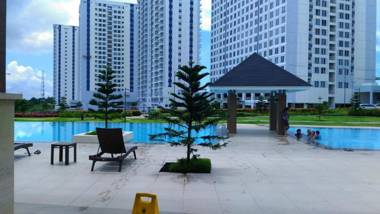 Cozy Condo at Wind Residences