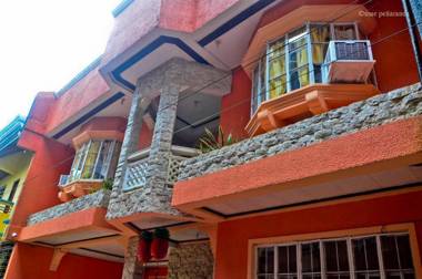 3BR Tagaytay Townhouse for Daily Rent
