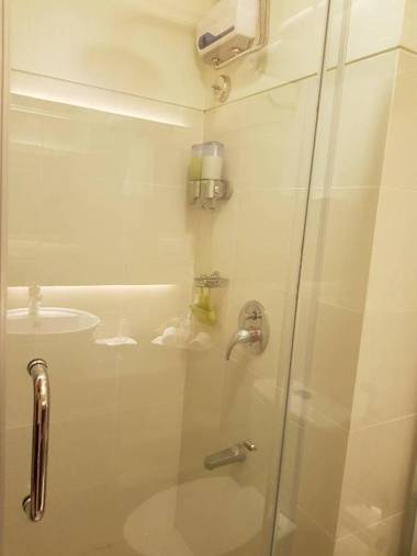 Elizabeth 1830 @ Wind Residences