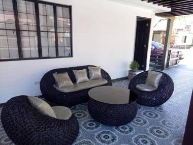 D’Waldz Villa Tagaytay