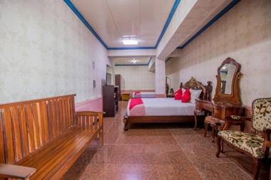 OYO 738 Maganda Hotel