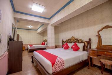 OYO 738 Maganda Hotel