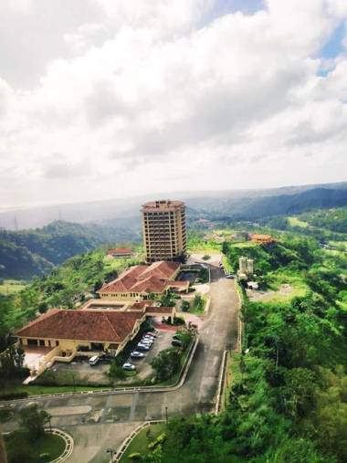 Taal Lake Staycation in Splendido-Lily Vacation