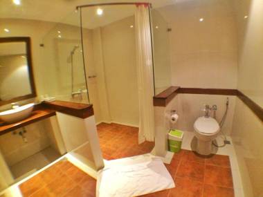 Mango Valley Hotel 2