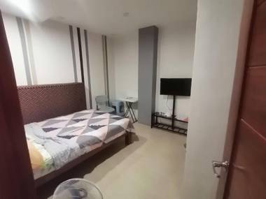 Capital O 811 Tri A's Building