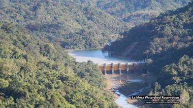 Broadway Court Apartelle