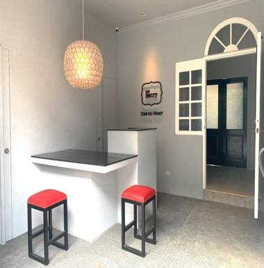 The Henry Suites MiraNila Quezon City