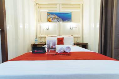 RedDoorz Plus near Puerto Princesa City Hall