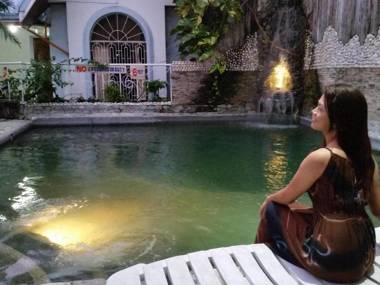 Simon Heritage Resort