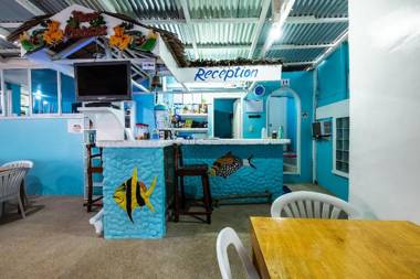 GB Wight Accommodation and Restobar