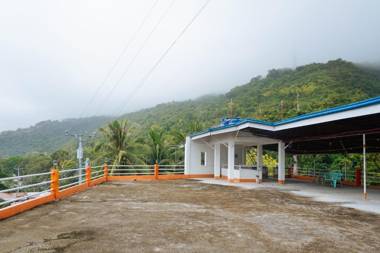 C Star Travellers Inn