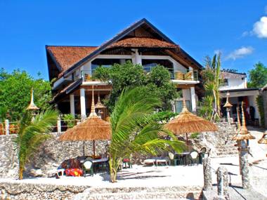Dolphin House Resort Moalboal