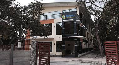 Ralphseej Pension House