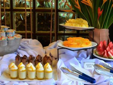 Hotel La Corona Manila