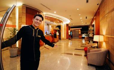 Greenhills Elan Hotel Modern