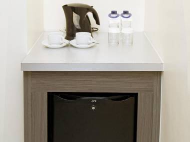 The Oracle Hotel & Residences