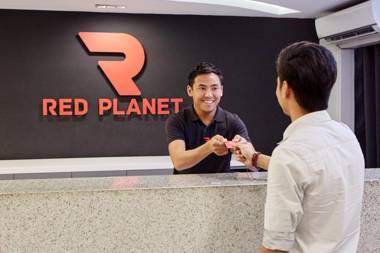 Red Planet Manila Mabini