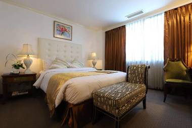 Tiara Oriental Hotel