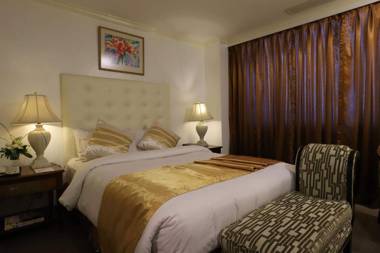 Tiara Oriental Hotel