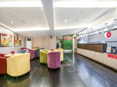 Vaccinated Staff - Capital O 146 Solace Hotel