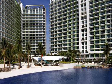 SIGLO SUITES @ The Azure Urban Resort Residences