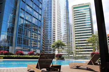 CSuites at Two Central Residences