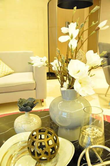 CSuites at Two Central Residences