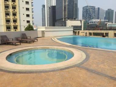 Cozy Condo at Forbeswood Parklane BGC The Fort