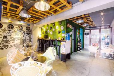 ZEN Hostel Danlig St. Makati